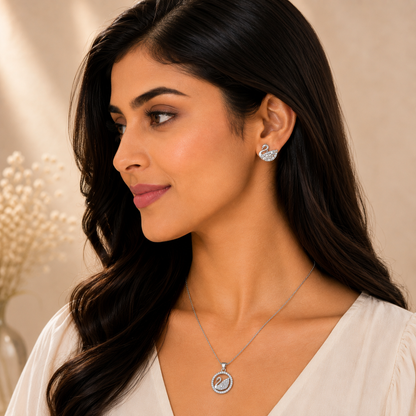 Silver Swan Pendant Set with Chain