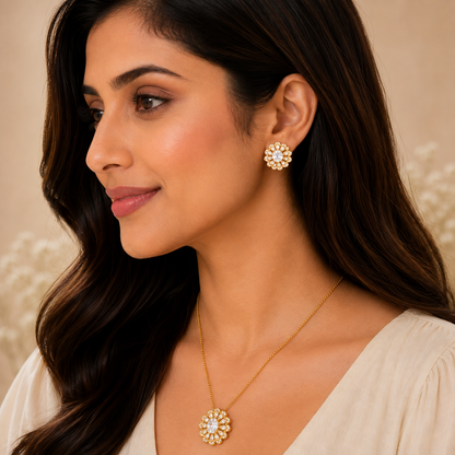 Gold Floral Pendant Set with Chain