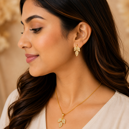 Gold Leaf Pendant Set with Chain