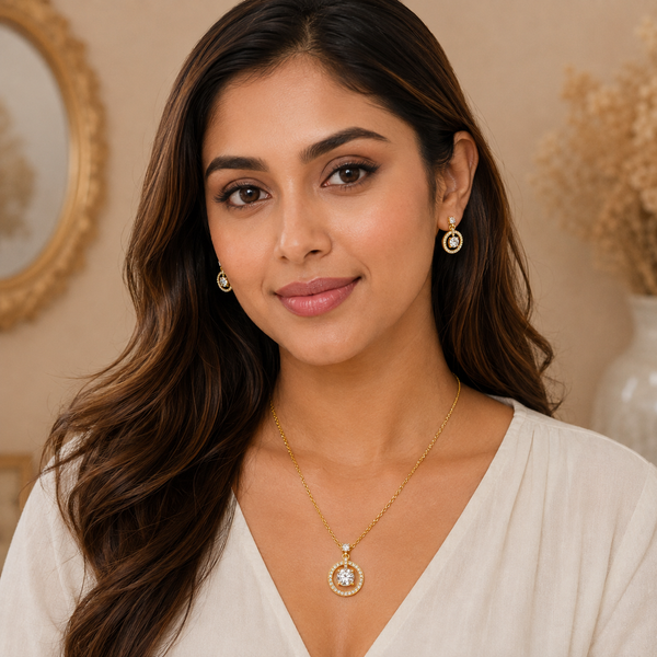 Gold Halo Pendant Set with Chain